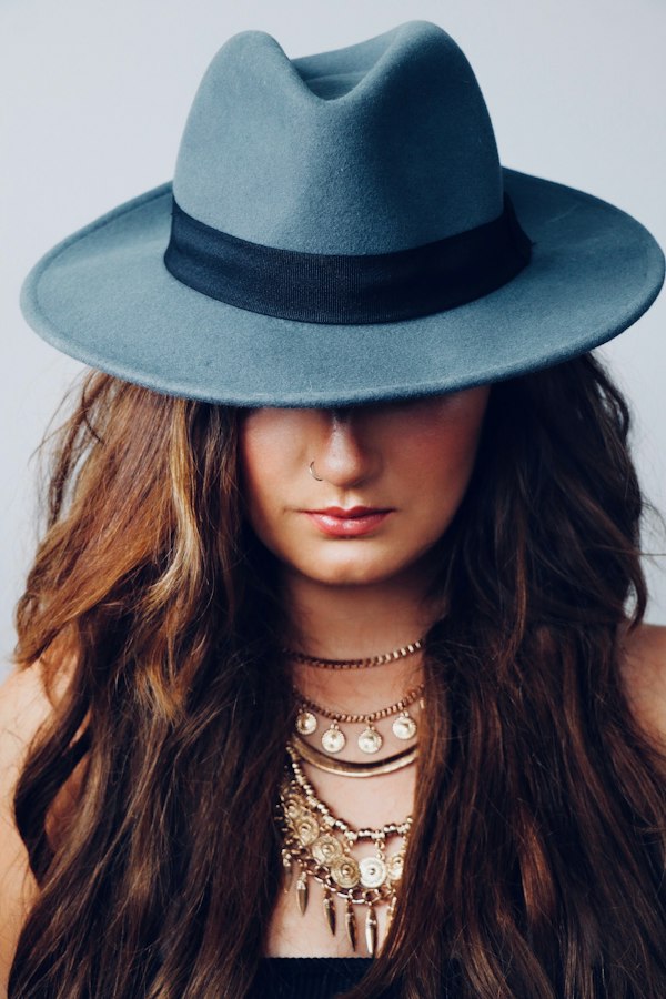 Signature hat